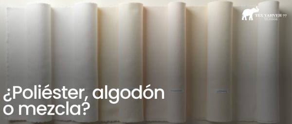 Comparativa visual de tejidos de algodón, poliéster y mezcla en entorno profesional